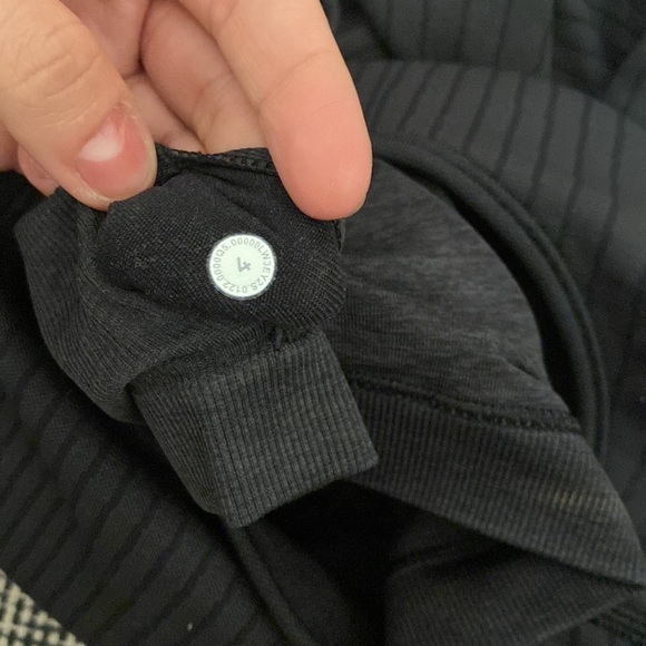 lululemon ebb to street long sleeve - Picture 5 of 7